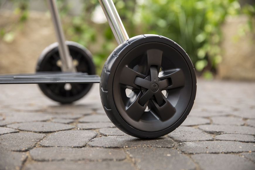 Вугільний гриль Weber Master-Touch E-6755 67 см 1500230 фото