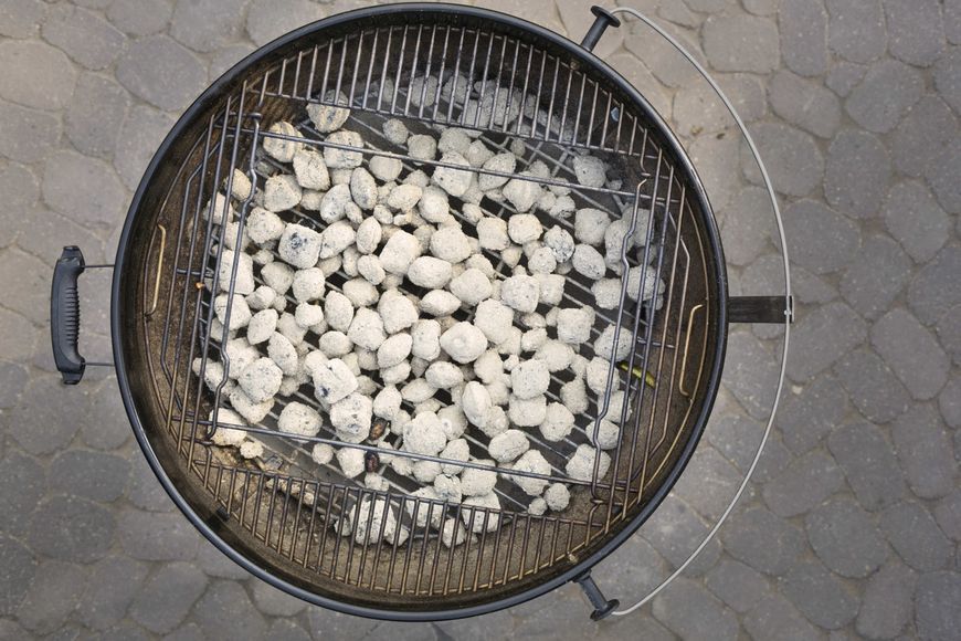 Вугільний гриль Weber Master-Touch E-6755 67 см 1500230 фото