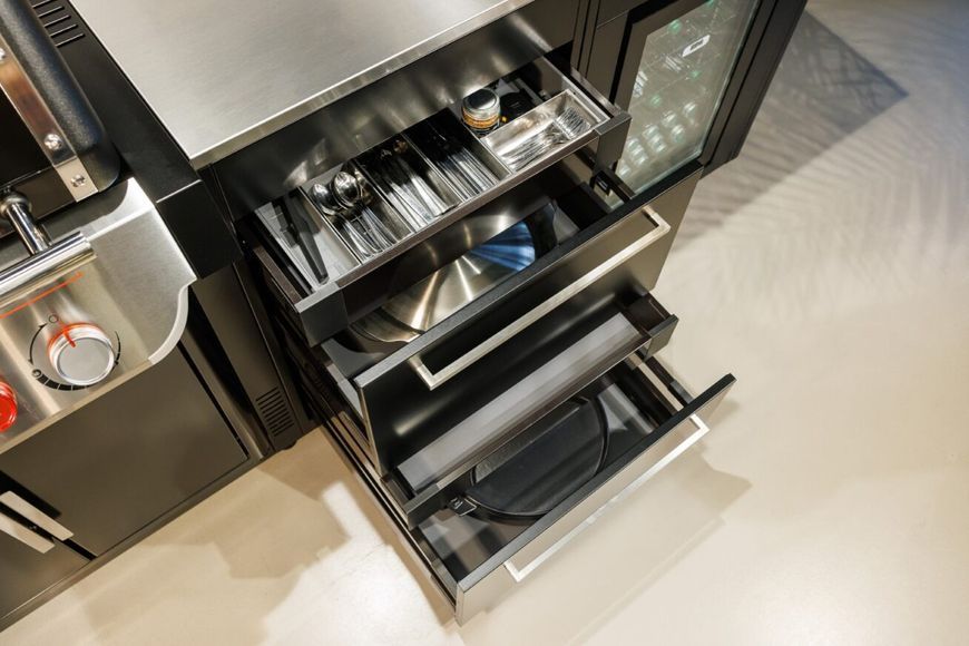 Вулична барбекю кухня для гриля Weber BBQ Kitchen Gas 210 1500610 фото